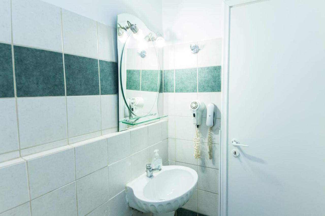 Silver Athens Double Room Buitenkant foto